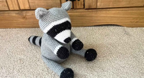 Simple Crochet Raccoon